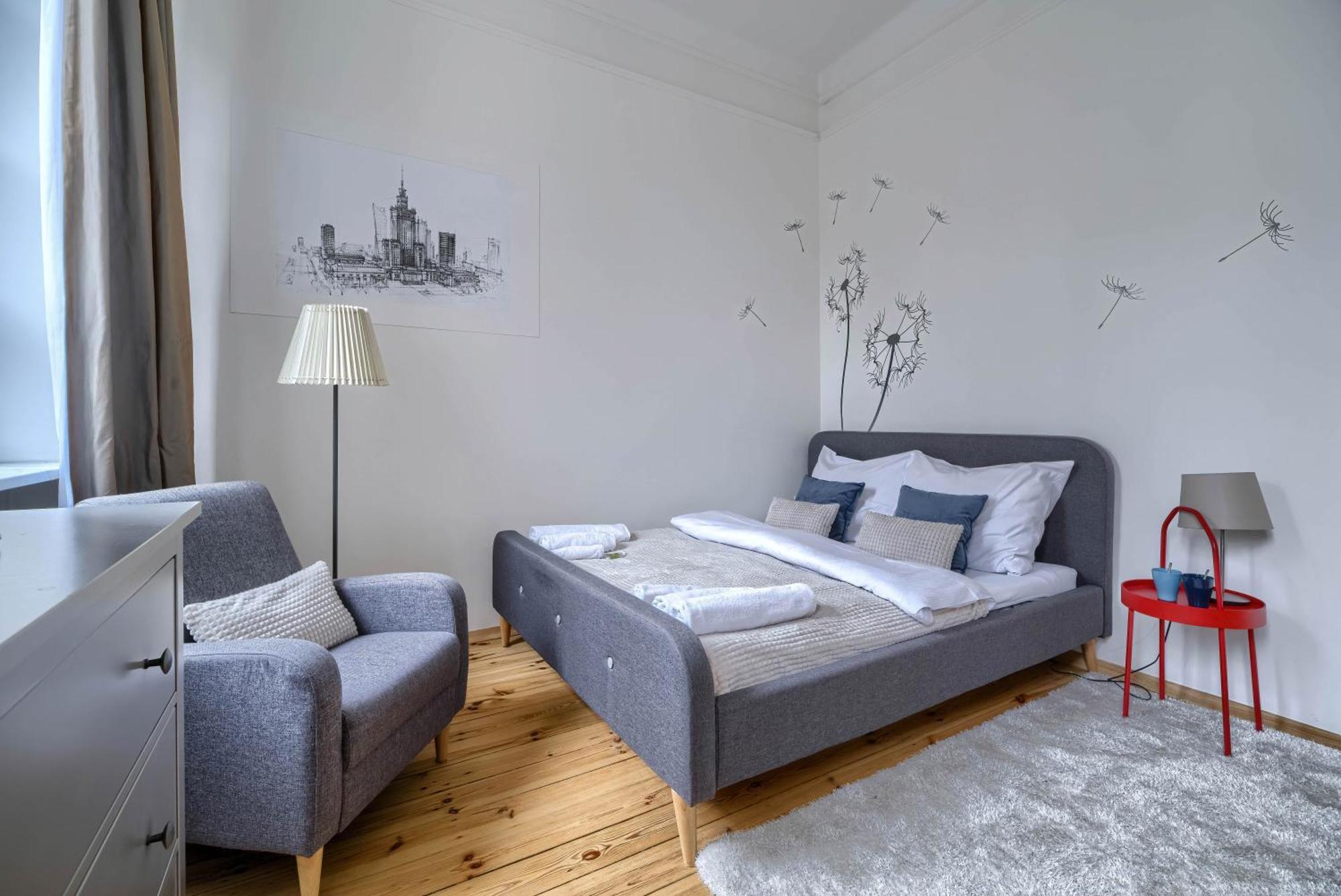 Corolla Nowy Swiat 52 Stare Miasto * Warsaw
